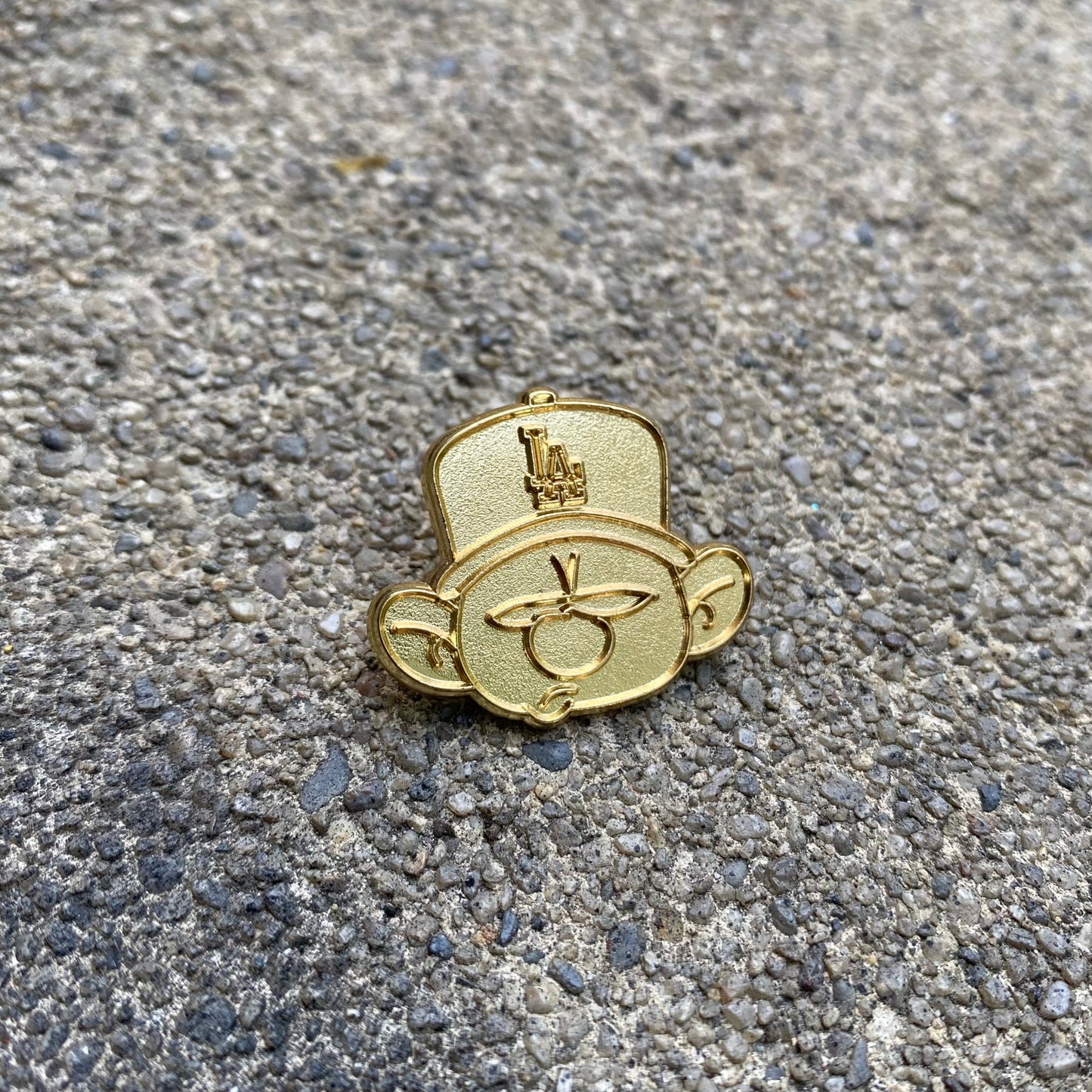LA (gold)