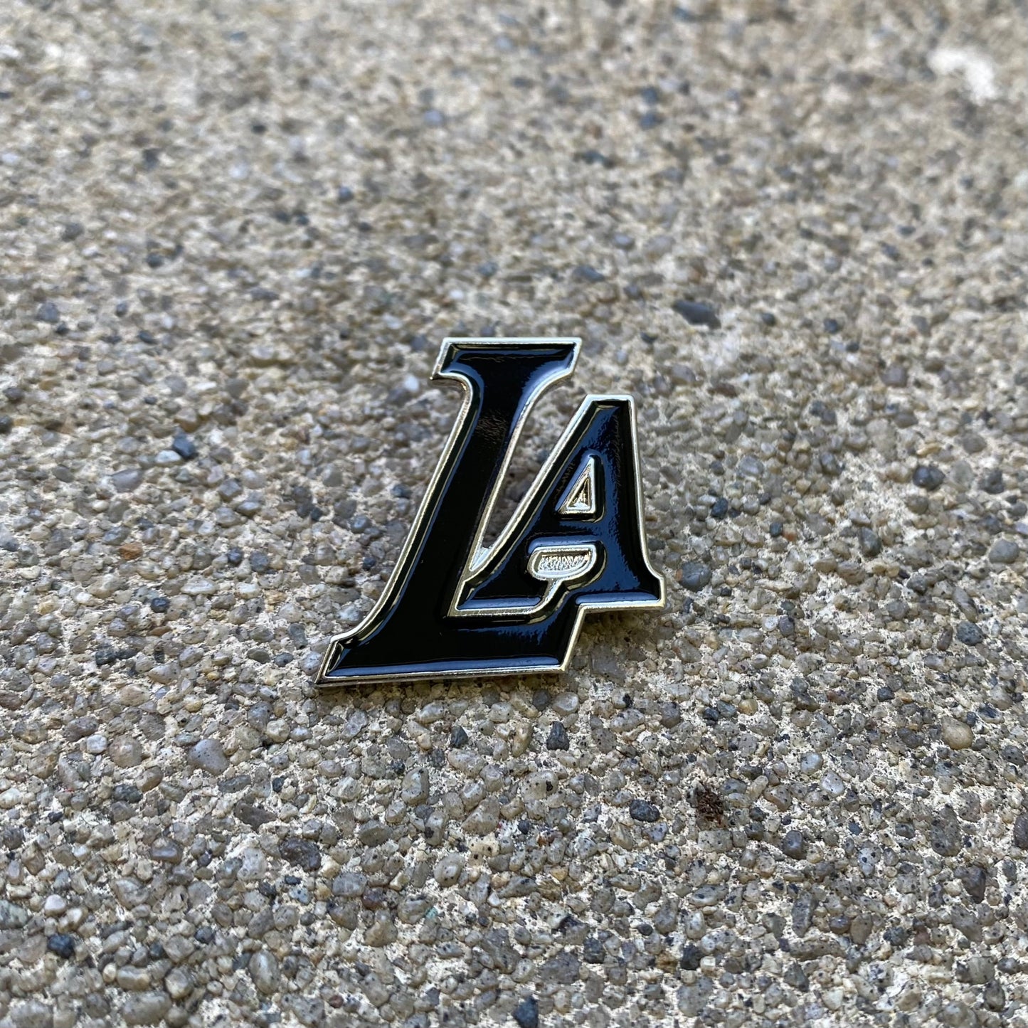 LA