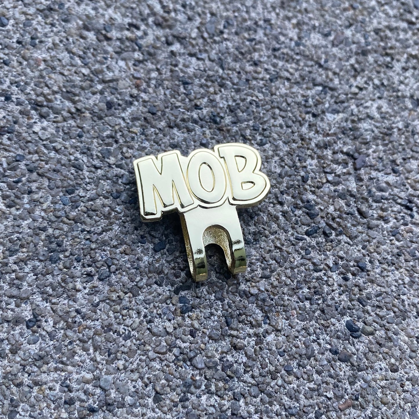 MOB hat clip