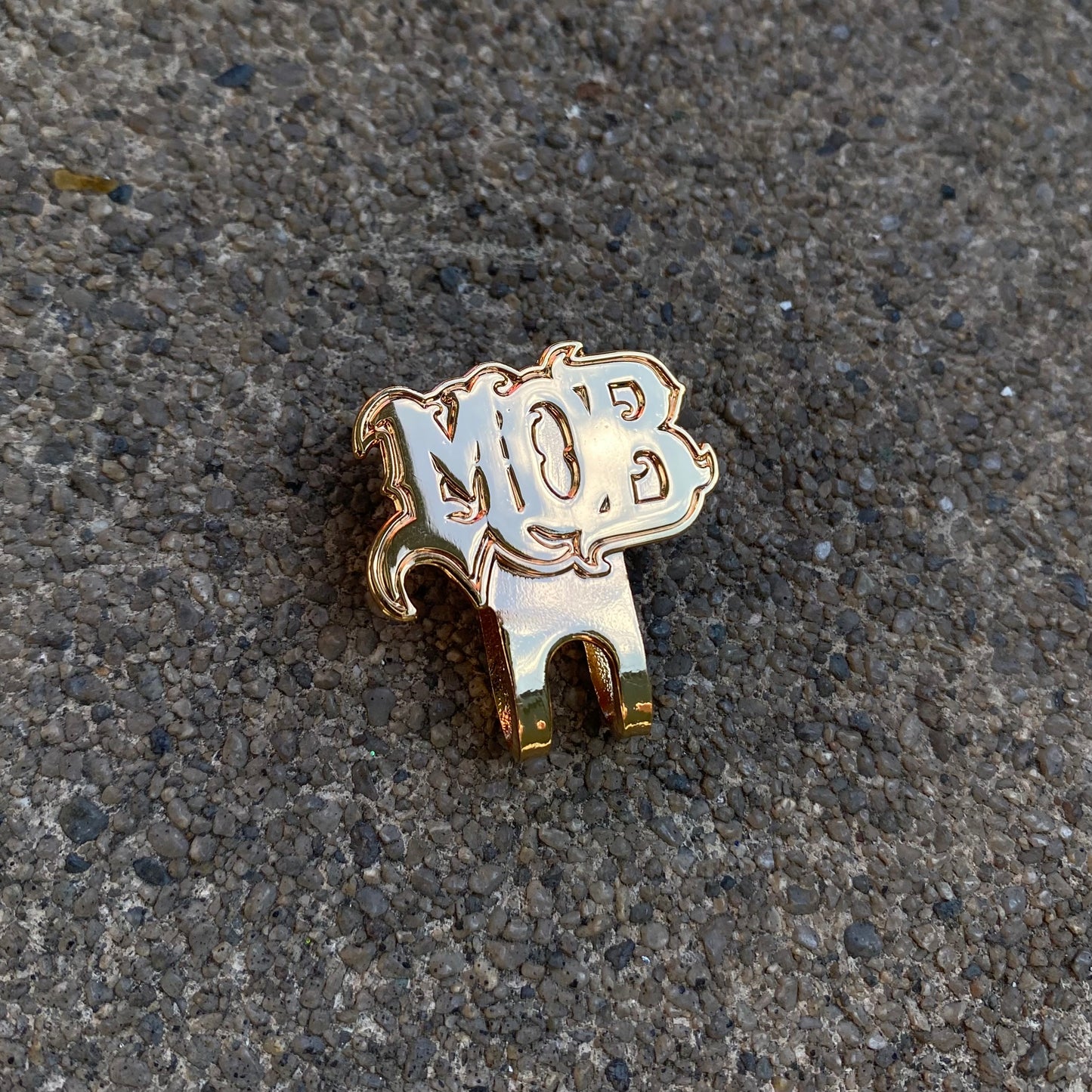 MOB clip (rose gold)